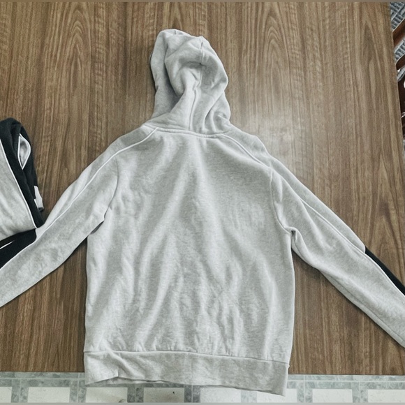 Bench Sweat Suit - Picture 6 of 9